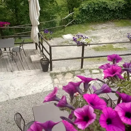 Locanda Dei Fienili Del Campiaro Country house Grizzana